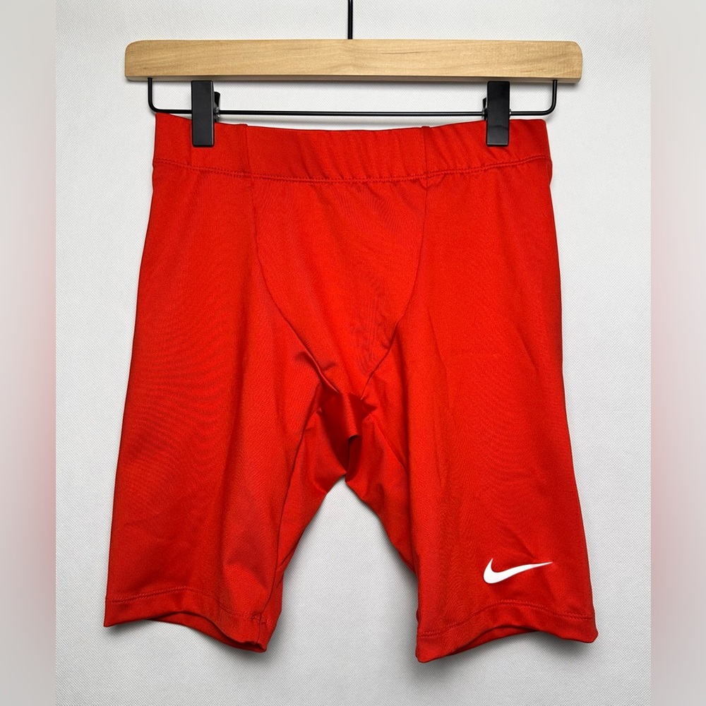 Men’s Nike Pro Dri-FIT Vivid Red Shorts - size Small